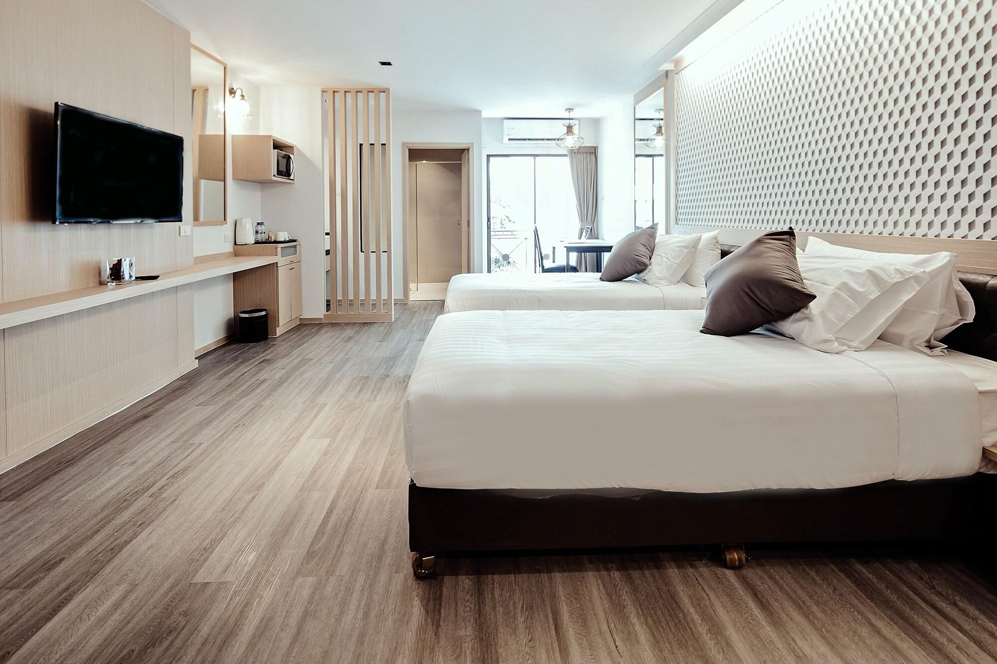 Three Sukhumvit Hotel Bangkok Buitenkant foto